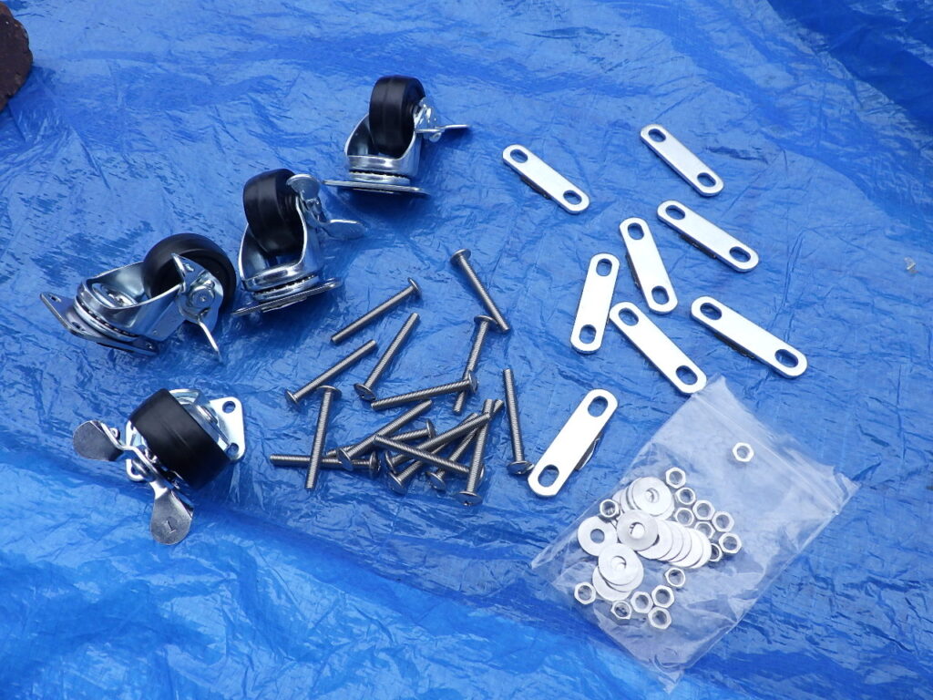 移動できるソーラーパネル用単管架台の車輪製作