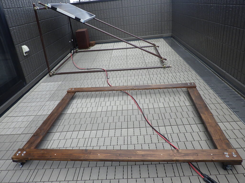 ソーラパネル用架台の台座製作。架台取付。